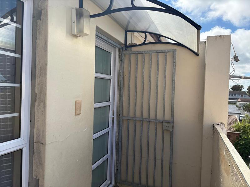 2 Bedroom Property for Sale in Ottery Western Cape